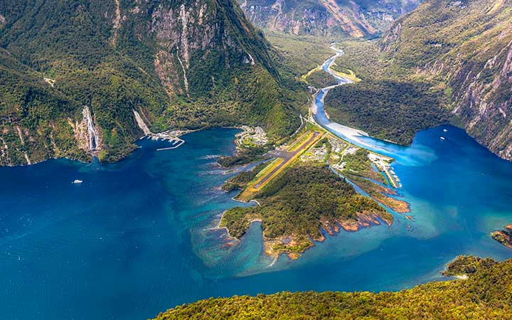 Scalo Milford Sound